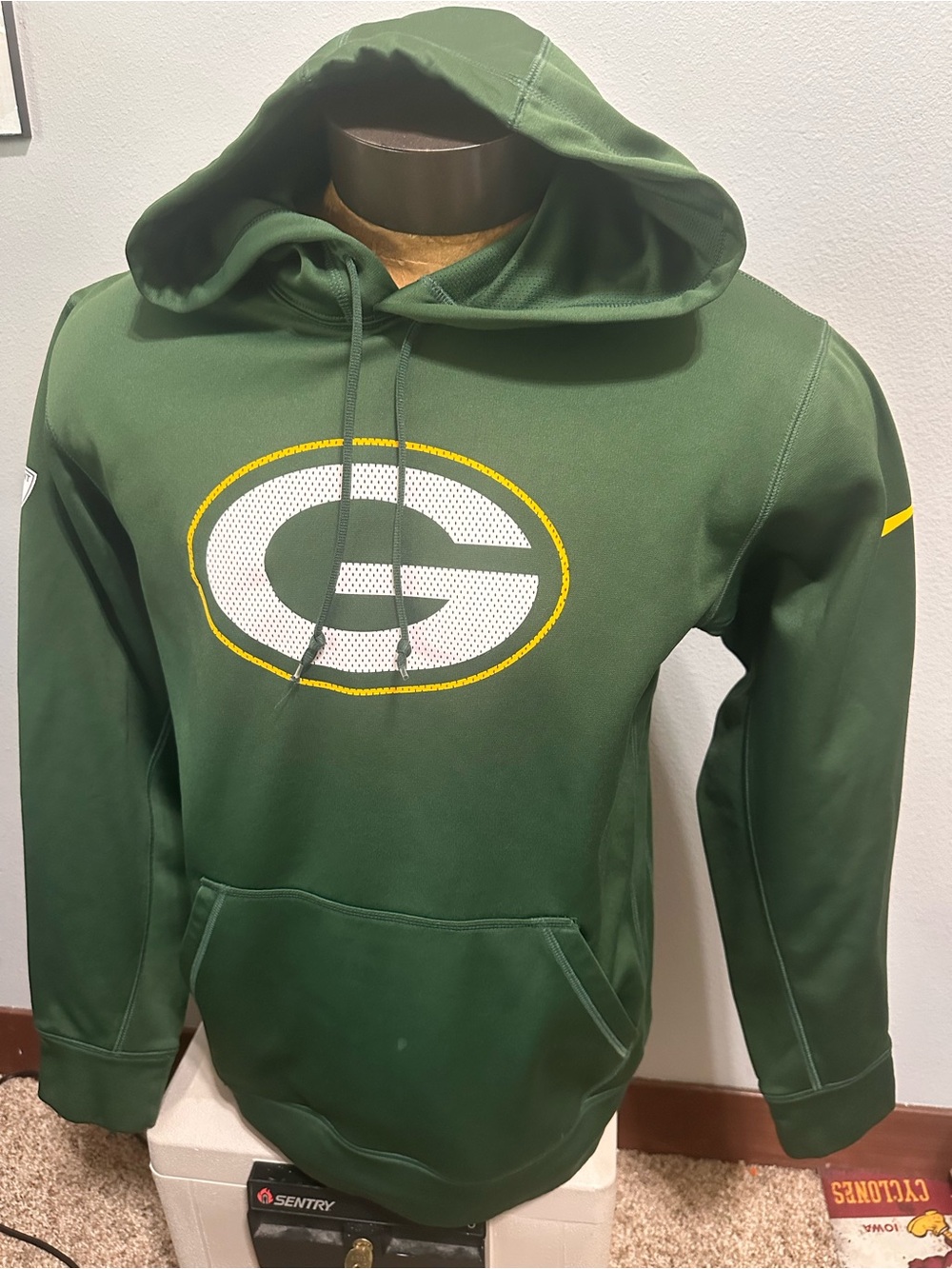 Nike OnField Apparel ThermaFit Green Bay Packers Pullover Hoodie